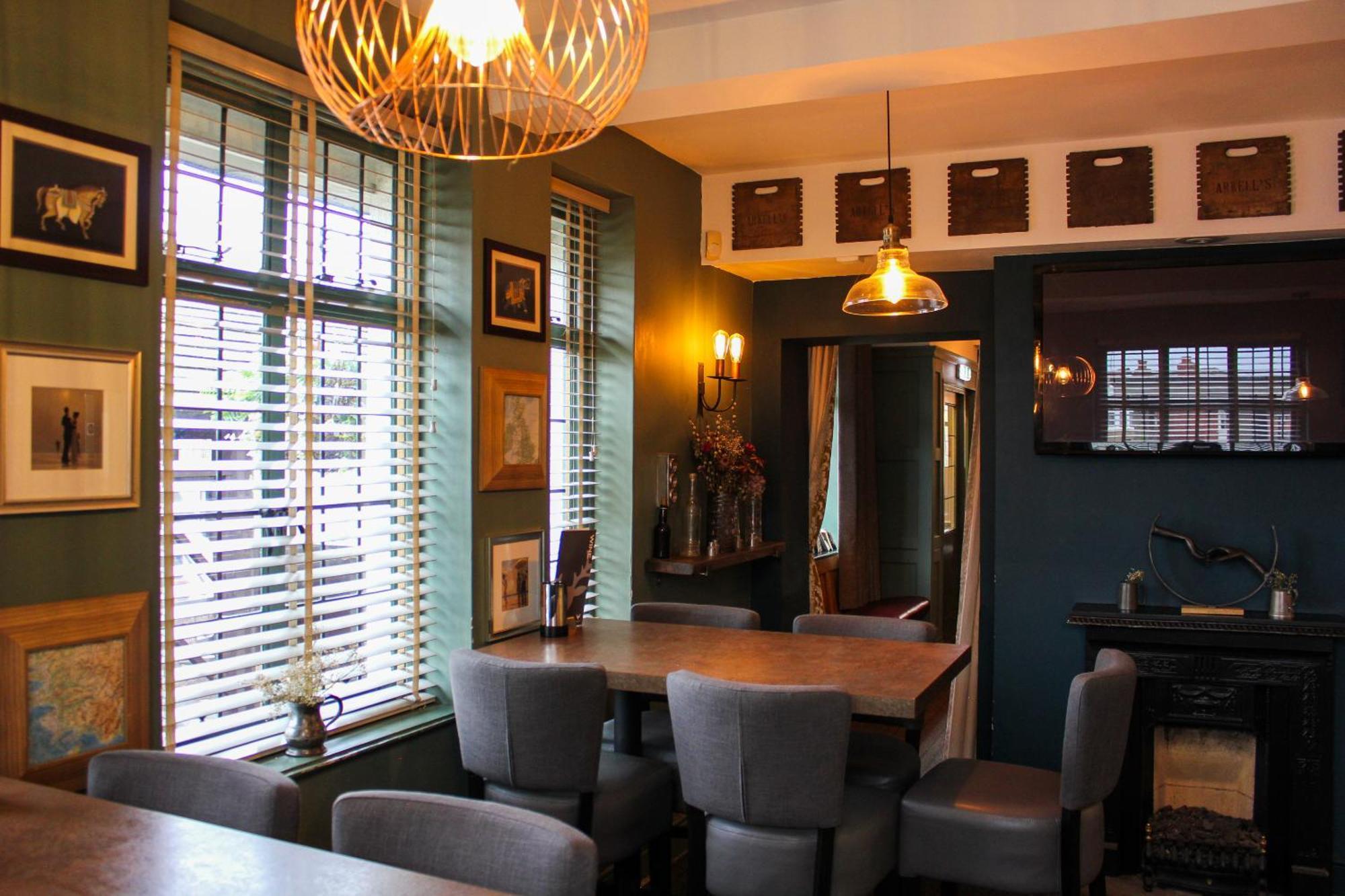 The White Hart Swindon Exterior foto