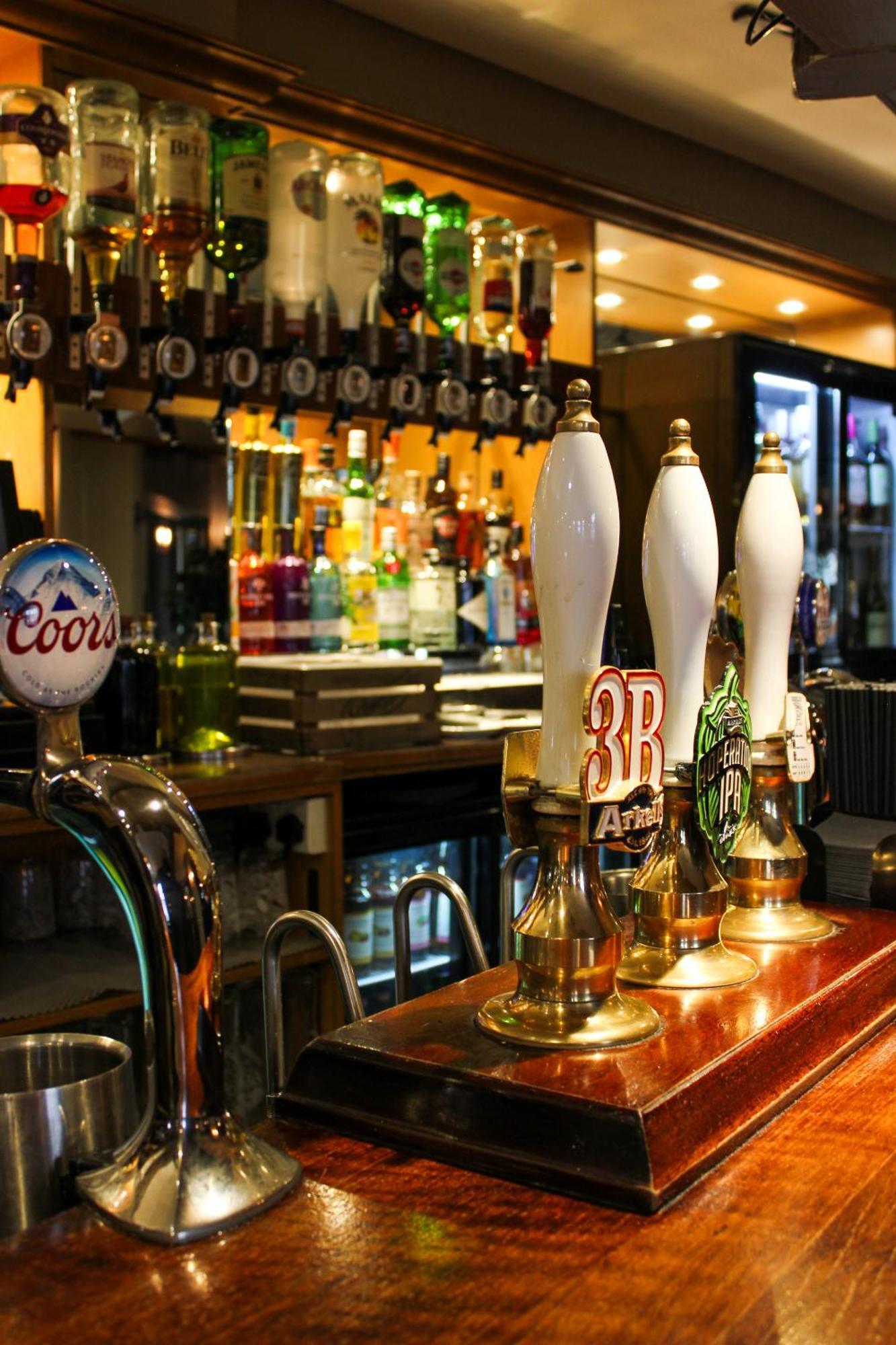 The White Hart Swindon Exterior foto