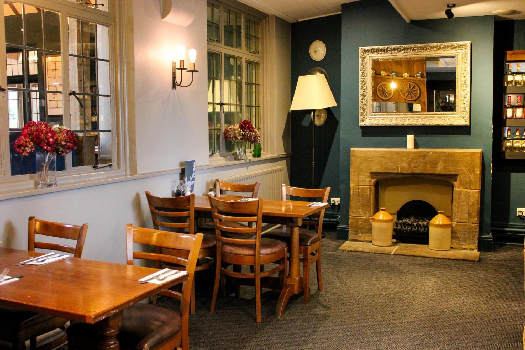 The White Hart Swindon Exterior foto
