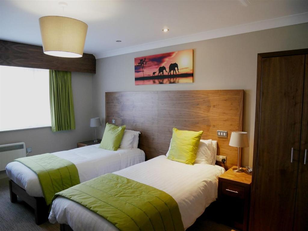 The White Hart Swindon Quarto foto
